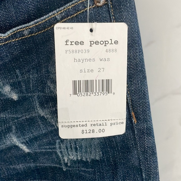 Free people patch/distressed Jeans - Picture 10 of 10